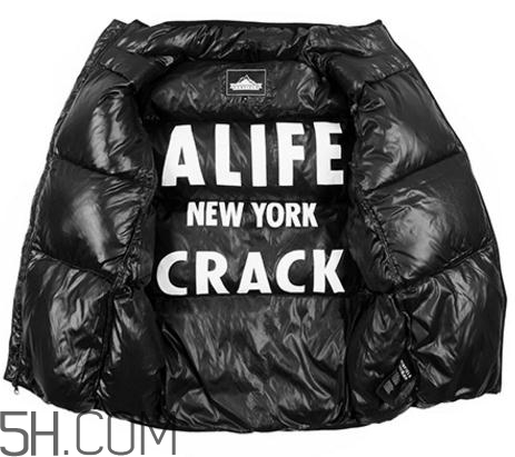alife與penfield聯(lián)名羽絨服多少錢_在哪買？