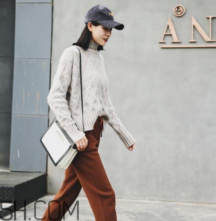 安哥拉絨毛衣掉毛嗎？安哥拉絨毛衣掉毛怎么辦？