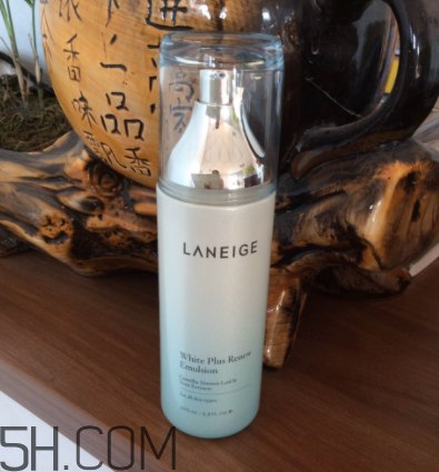 蘭芝臻白乳液適合什么膚質(zhì)？什么季節(jié)？