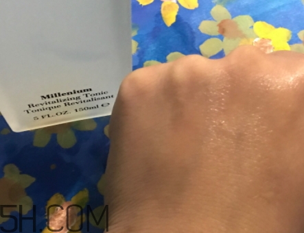 雅頓和嬌韻詩(shī)哪個(gè)好用？伊麗莎白雅頓和嬌韻詩(shī)哪個(gè)檔次高