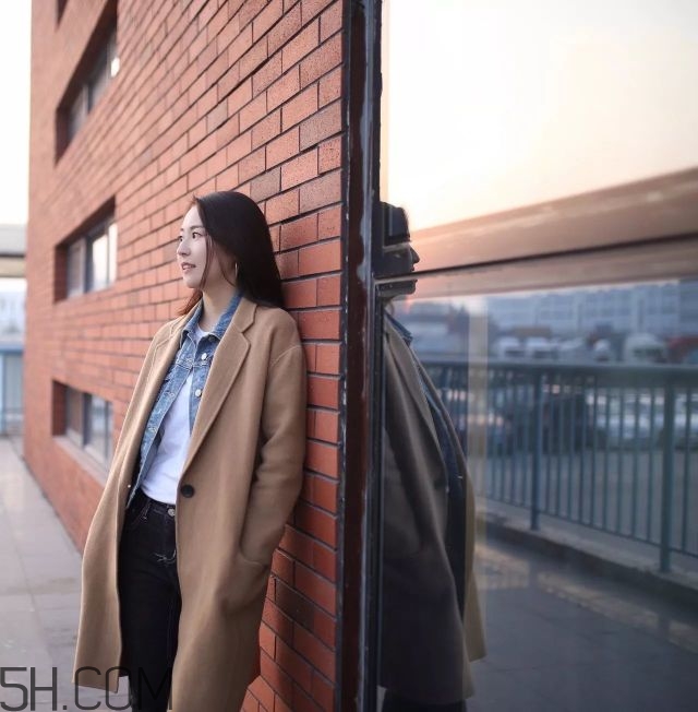 駝色長款大衣怎么搭配 7款最實惠搭配 駝色長款大衣怎么搭配 7款最實惠搭配