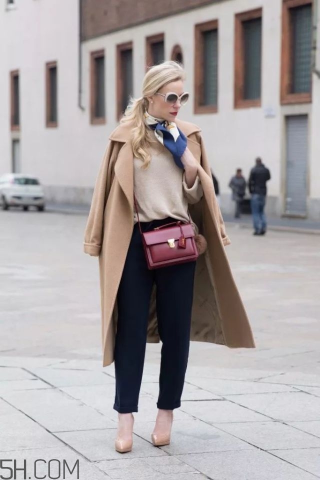 駝色長款大衣怎么搭配 7款最實惠搭配 駝色長款大衣怎么搭配 7款最實惠搭配