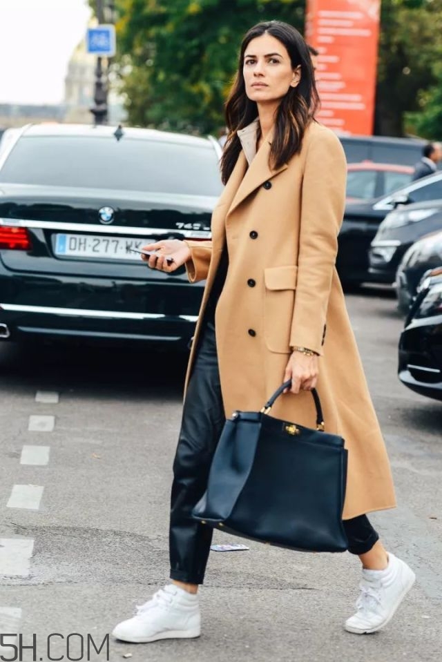 駝色長款大衣怎么搭配 7款最實惠搭配 駝色長款大衣怎么搭配 7款最實惠搭配