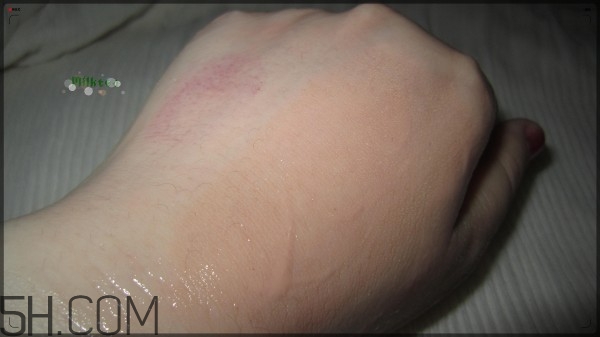 卸妝膏可以當(dāng)洗面奶用嗎？用自然哲理洗面奶還用先卸妝嗎？