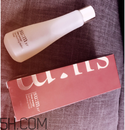 sum37修膚水是爽膚水嗎？功效是什么？