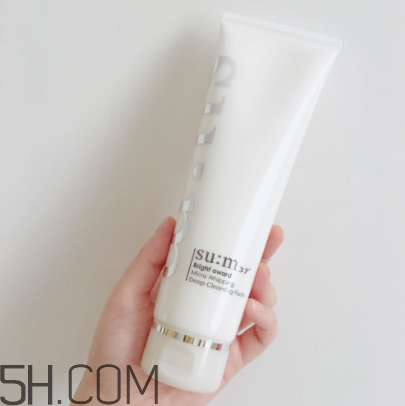 sum37泡沫潔面膏洗后緊繃嗎？干皮能用嗎？