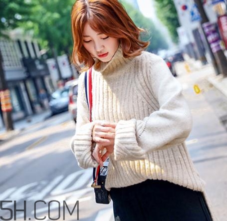 杏色和駝色哪個(gè)顯白？杏色和駝色哪個(gè)好看？