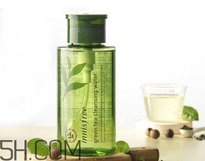 悅詩風(fēng)吟卸妝水好用嗎？只涂cc霜需要卸妝水嗎？