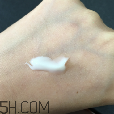 su:m37度呼吸面霜什么功效？適合什么年齡？