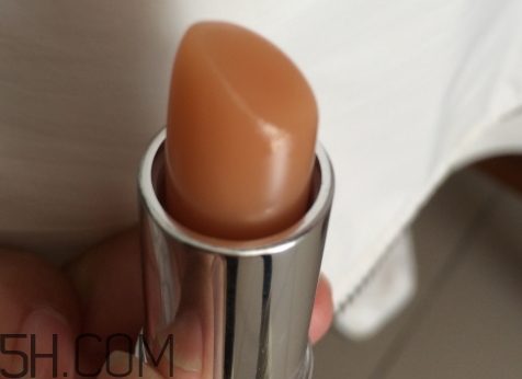 雅頓8小時唇膏多少錢？雅頓唇膏專柜價格