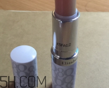 雅頓8小時唇膏多少錢？雅頓唇膏專柜價格