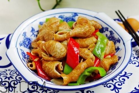 肥腸可以冷凍嗎 肥腸在冰箱里面能放多久 肥腸可以冷凍嗎 肥腸在冰箱里面能放多久