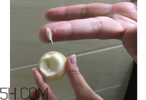 su:m37度蘇秘呼吸眼霜適合什么膚質(zhì)？什么季節(jié)？