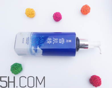 雪肌精化妝水適合干皮嗎？適合痘肌嗎？