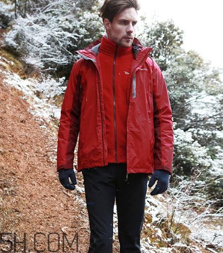 探路者沖鋒衣怎么樣？探路者沖鋒衣好嗎？