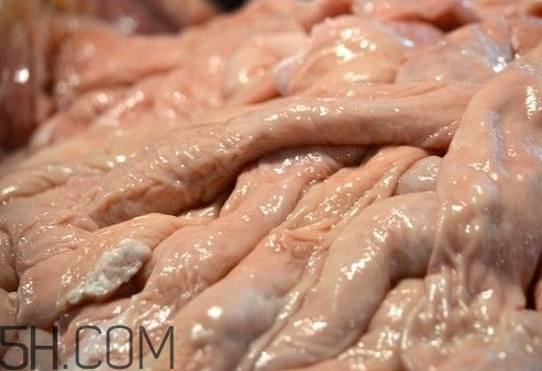 豬大腸里面油要弄掉么 豬大腸里面油怎么去掉 豬大腸里面油要弄掉么 豬大腸里面油怎么去掉