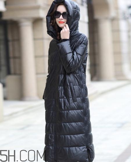 綿羊皮羽絨服多少錢(qián)？綿羊皮羽絨服價(jià)格