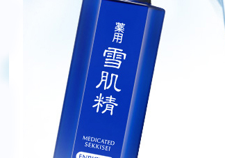 雪肌精化妝水盈潤型適合油皮嗎？適合夏季嗎？