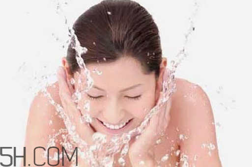 肥皂洗臉有什么好處？硫磺肥皂可以洗臉嗎？
