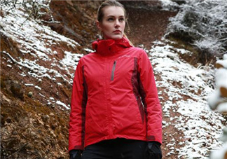 探路者沖鋒衣怎么樣？探路者沖鋒衣好嗎？