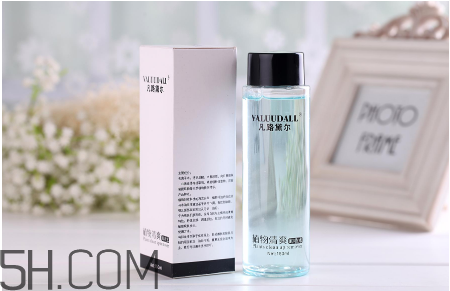 化妝棉卸妝時候要打濕嗎？使用化妝棉卸妝要注意什么？