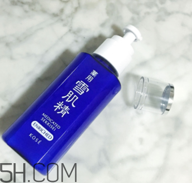 雪肌精盈潤(rùn)乳液含藥物成分嗎？安全嗎？