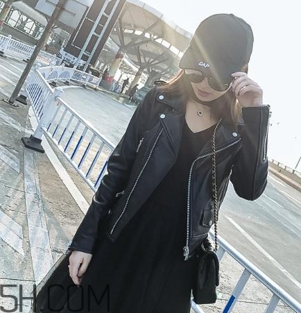 綿羊皮皮衣皺了怎么辦？綿羊皮皮衣可以熨燙嗎？