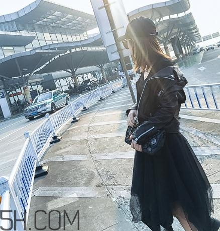 綿羊皮皮衣皺了怎么辦？綿羊皮皮衣可以熨燙嗎？