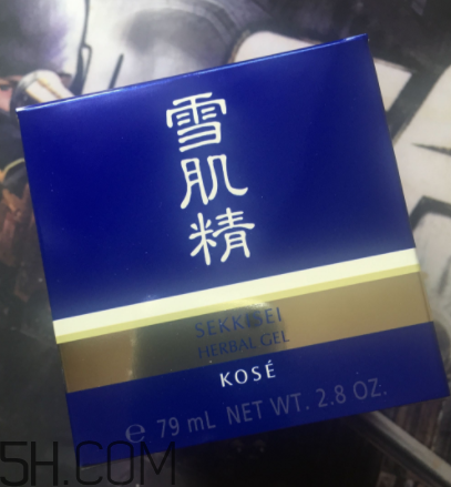 雪肌精菁華凝霜什么成分？有什么功效？