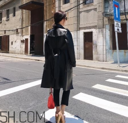 綿羊皮皮衣怎么清洗？綿羊皮能用水洗嗎？