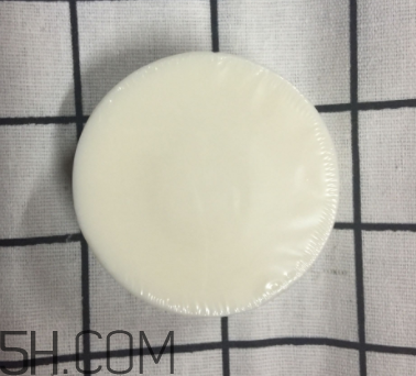 雪肌精泡沫洗顏皂適合干皮嗎？洗后緊繃嗎？