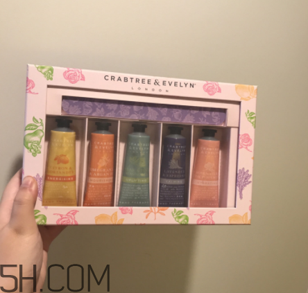 超好用的護(hù)手霜推薦 貝嫂說(shuō)她的包里絕不能沒有這支護(hù)手霜