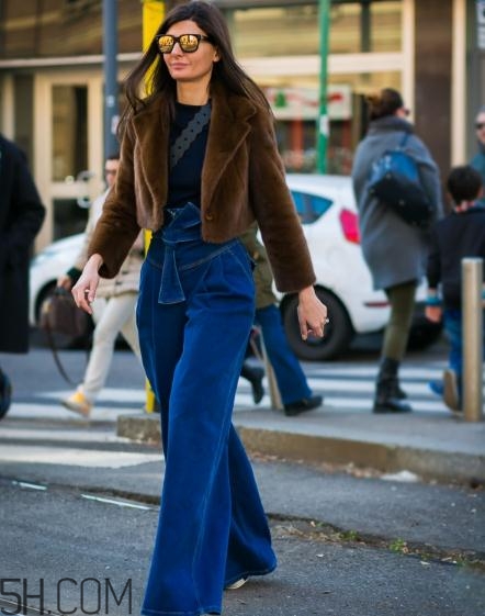 寬腿褲如何搭配上衣？寬腿褲搭配上衣圖片