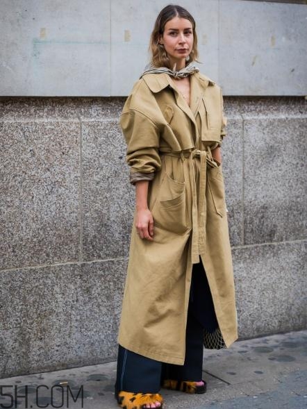 寬腿褲如何搭配上衣？寬腿褲搭配上衣圖片