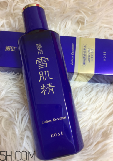 雪肌精優(yōu)純菁華水是爽膚水嗎？有什么功效？