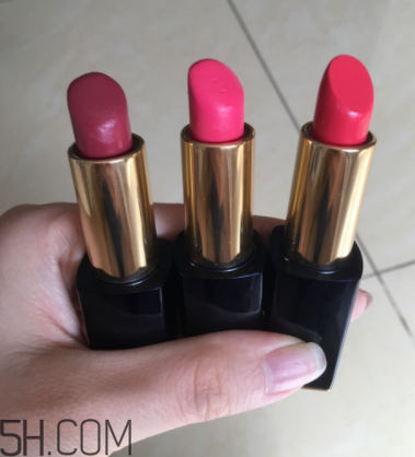 雅詩蘭黛唇膏大表姐色是什么色？適合黃皮嗎？