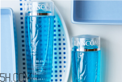 蘭蔻眼唇卸妝液專(zhuān)柜價(jià)格 眼妝怎么卸干凈小竅門(mén)