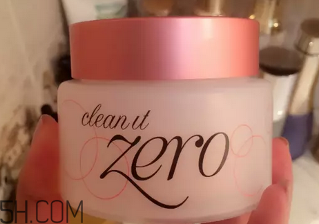 愛茉莉唇釉怎么卸妝？怎么做能使卸妝膏乳化？