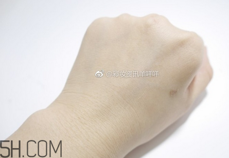 哪種防曬噴霧不用卸妝？雪肌精卸妝油使用評(píng)價(jià)