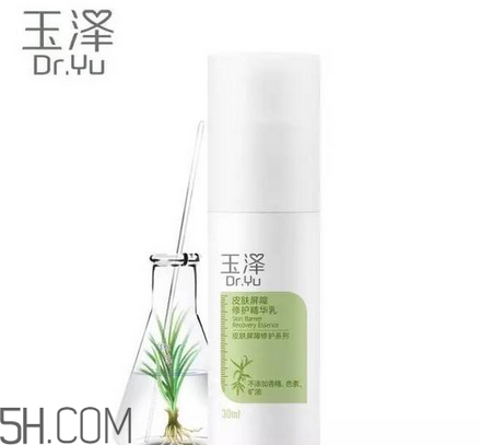 保濕效果好的護(hù)膚品有哪些？國(guó)產(chǎn)護(hù)膚品哪個(gè)牌子好用？