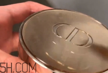 dior2018花蜜氣墊粉底多少錢？迪奧花蜜氣墊粉底上市時(shí)間