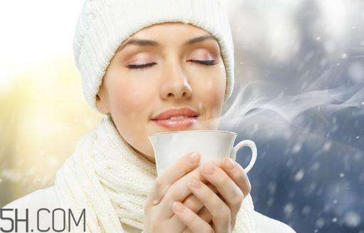 如何治療乳房?jī)蓚?cè)疼痛？乳房?jī)蓚?cè)疼痛的治療方法有哪些？