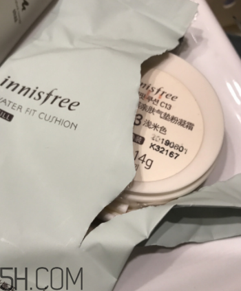 悅詩風(fēng)吟氣墊粉凝霜適合膚質(zhì)？悅詩風(fēng)吟氣墊粉凝霜使用心得