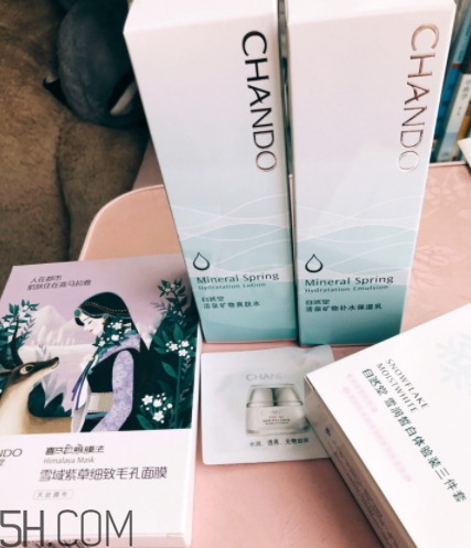 自然堂和百雀羚哪個好？自然堂和百雀羚哪個檔次高