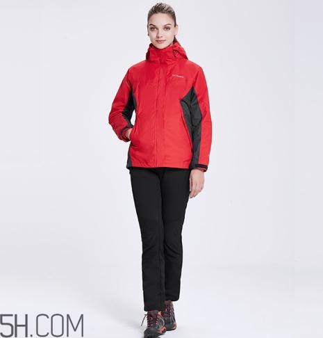 哥倫比亞沖鋒衣多少錢？哥倫比亞沖鋒衣價格