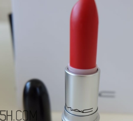 mac和tf口紅哪個好？mac魅可和tomford口紅對比