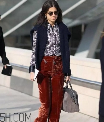 天鵝絨和水晶絨哪個好？天鵝絨和水晶絨區(qū)別