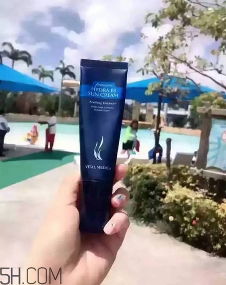 ahc護(hù)膚品有哪些產(chǎn)品？什么樣的護(hù)膚品有激素？