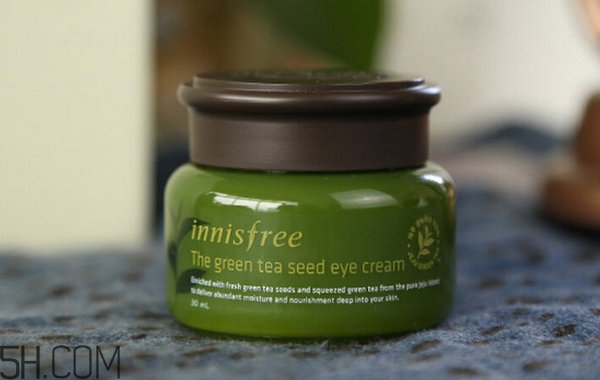 悅詩風吟哪個系列適合干性肌膚？冬天用乳液還是霜？