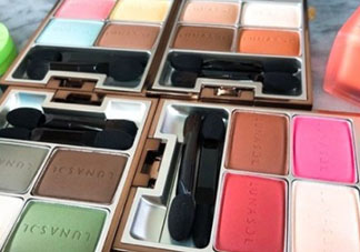 lunasol日月晶采2018春季馬卡龍彩妝多少錢？有什么？